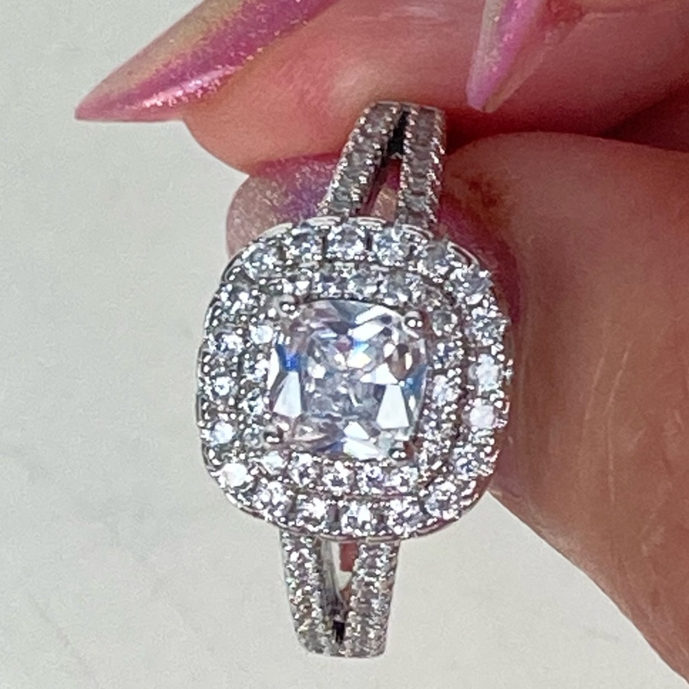 Diamond Look CZ Engagement Ring Halo Cushion Cut Silver Size 7.5